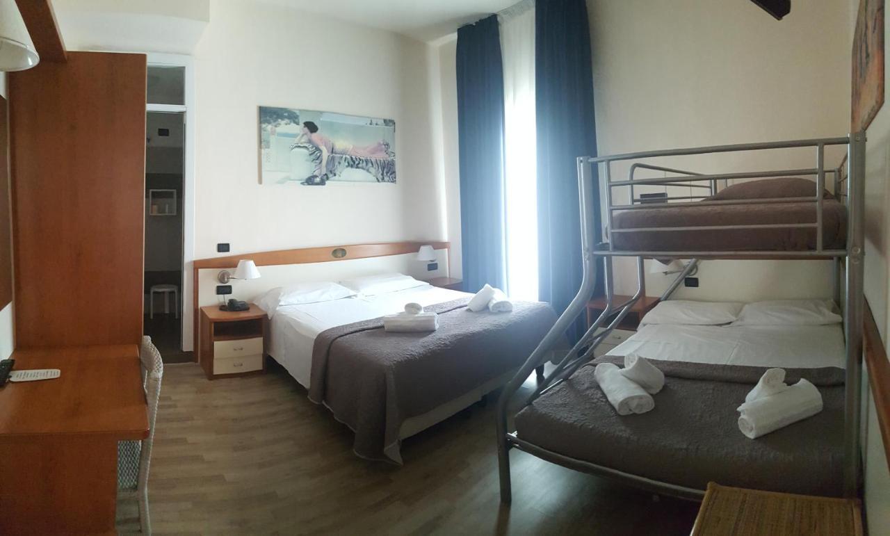 Hotel Stella D'Oro Lido di Jesolo Buitenkant foto