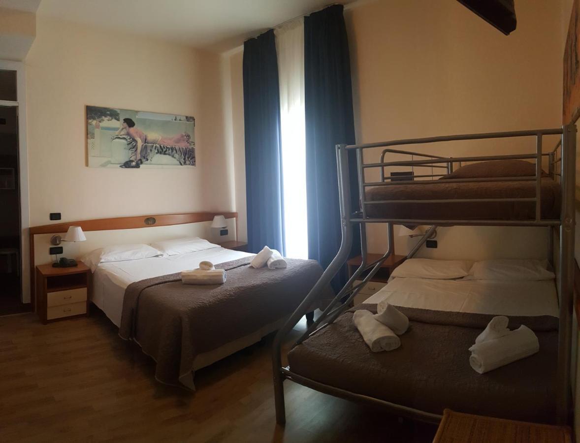 Hotel Stella D'Oro Lido di Jesolo Buitenkant foto