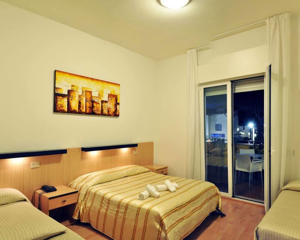 Hotel Stella D'Oro Lido di Jesolo Buitenkant foto